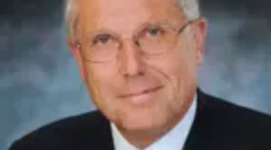 Gerry Pond Wins National Entrepreneurship Award