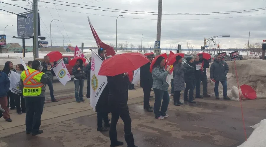 Labour Groups Rally For Health Care