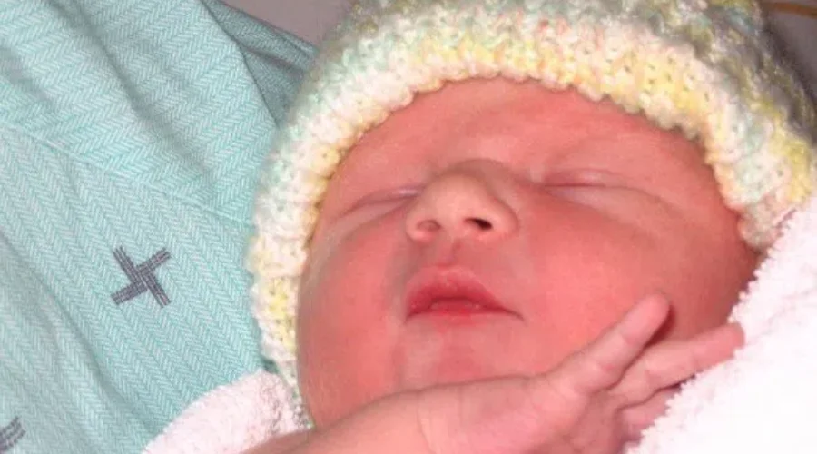 Midwives Could Save Province Money