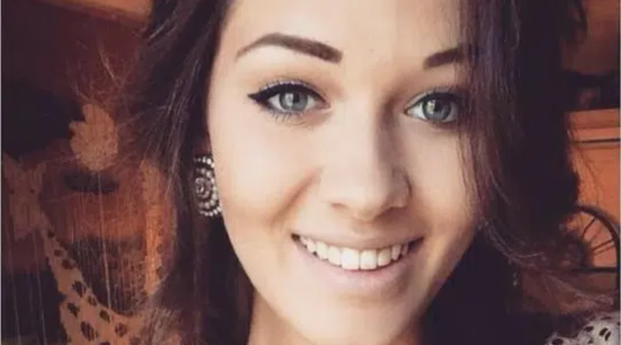 Moncton Girl Takes Off To India To Volunteer For Three Months