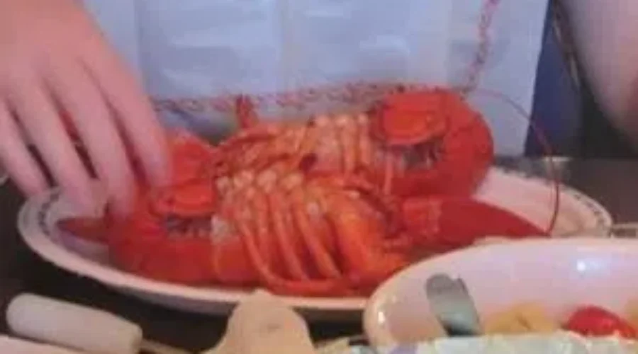 Moncton Hosts First La Fete Du Lobster Roll