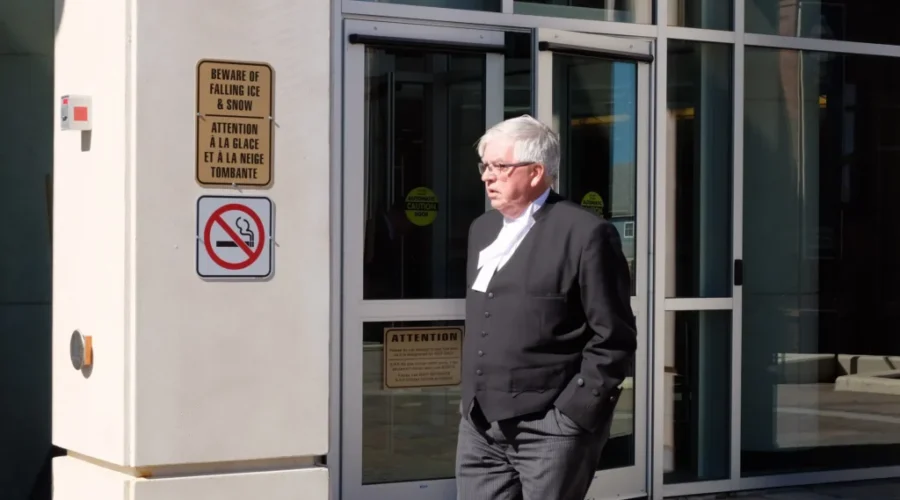 VIDEO: Oland Jury Is Shown Surveillance Footage From Thandi’s Restaurant