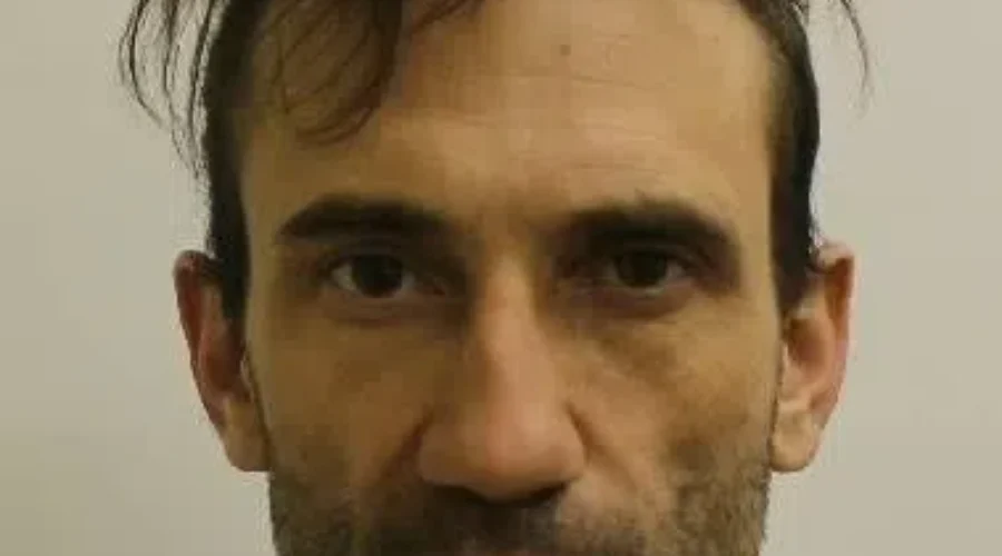 Escaped Prisoner Still On The Lam