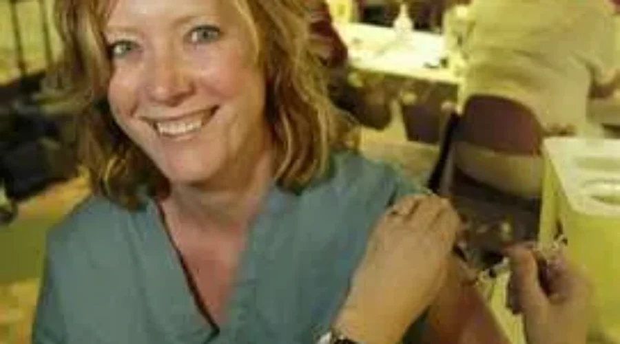 Should Teachers And Doctors Be Required To Get A Flu Shot?