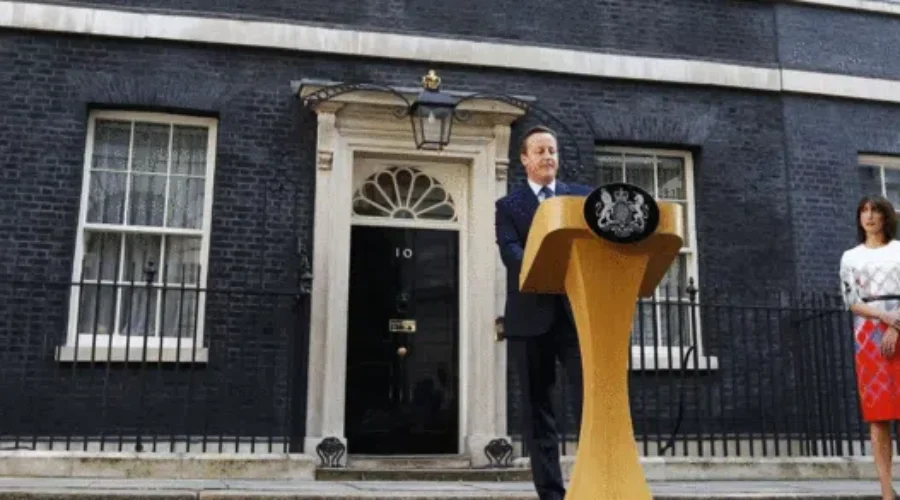 Britain Votes To Go It Alone