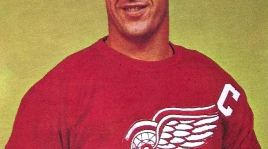 BREAKING: Gordie Howe Passes Away At Age 88