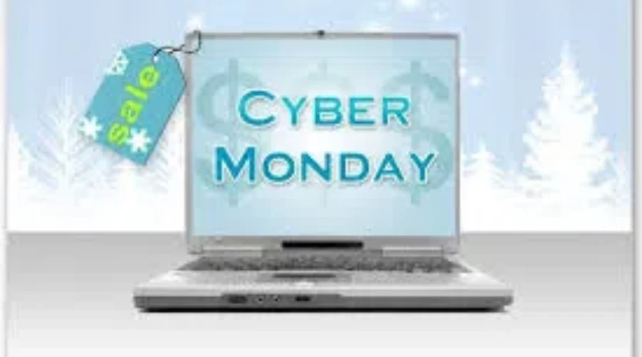 Online Shopping Growing On Cyber Monday