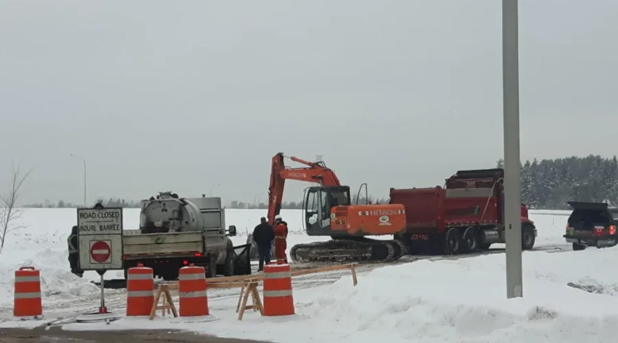 Truck Spills Diesel Oil In Moncton’s West End