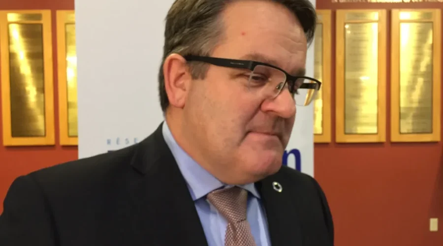 Health Minister Defends Hospital Changes