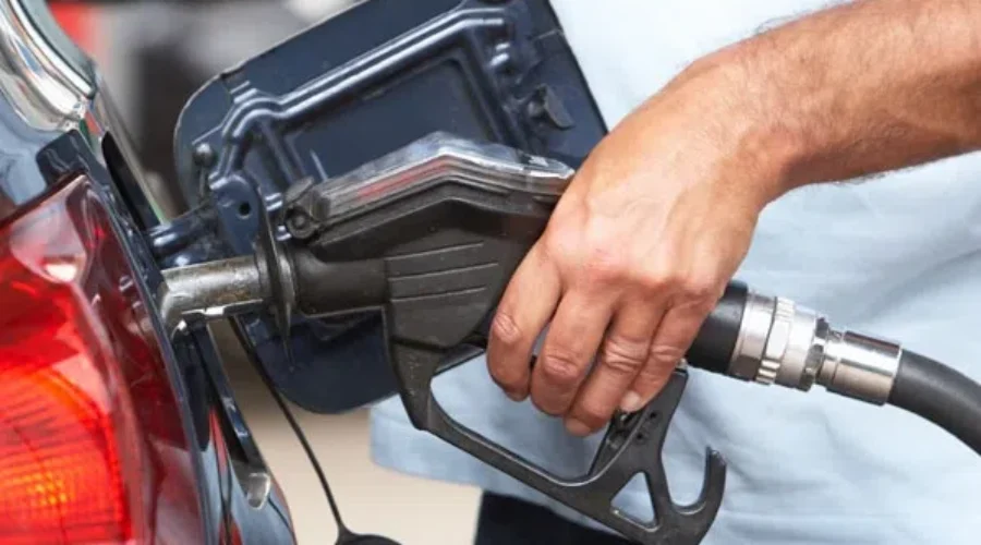 NB Gas Prices Decrease Overnight