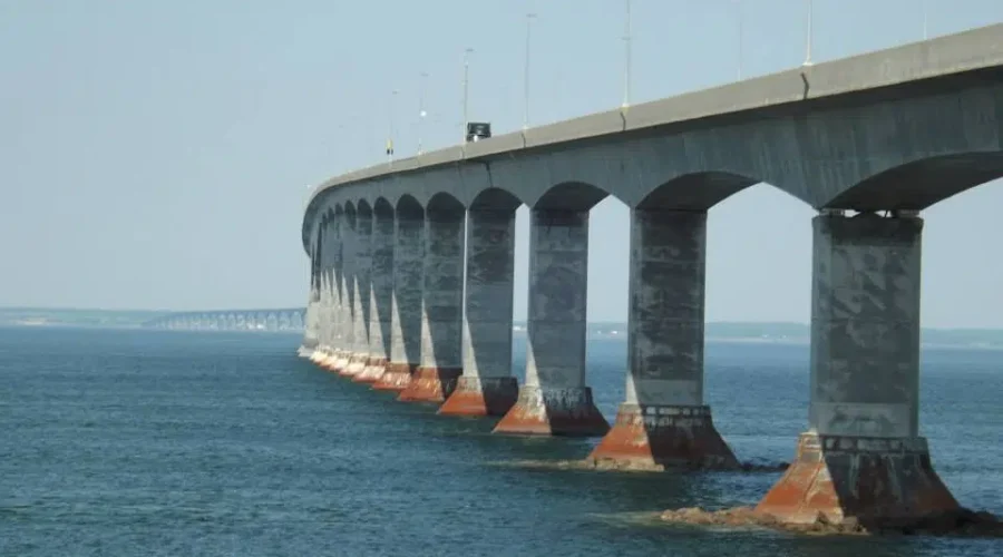 Over 5000 Runners And Walkers Cross Confederation Bridge In Support Of IWK Foundation