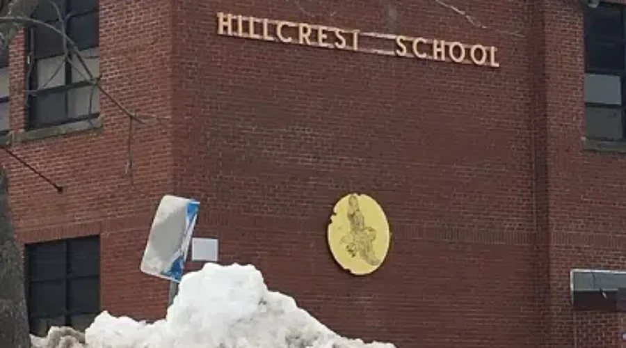 Anglophone East DEC Member Reassures Hillcrest School Will Not Close Early