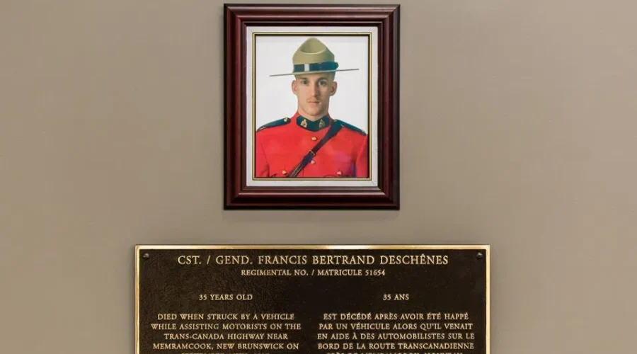 NS RCMP Honour Cst. Frank Deschênes With Memorial Wall Plaque