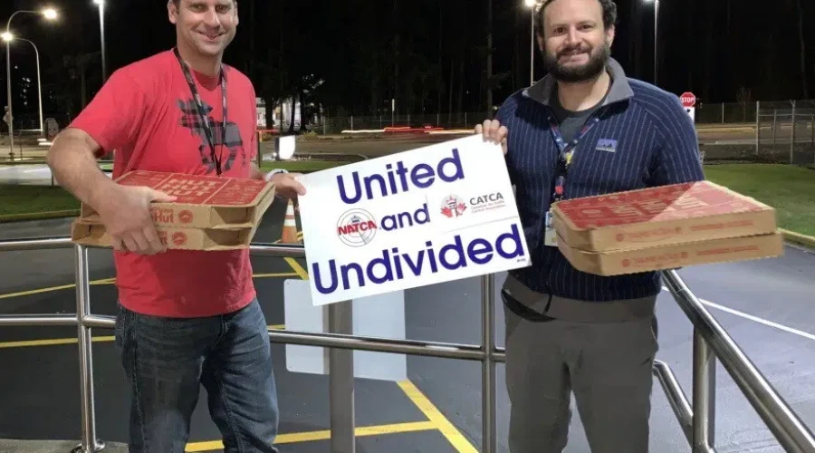 It’s ‘Slice’ To Help Out: Canadian Air Traffic Controllers Buy Pizza For American Colleagues