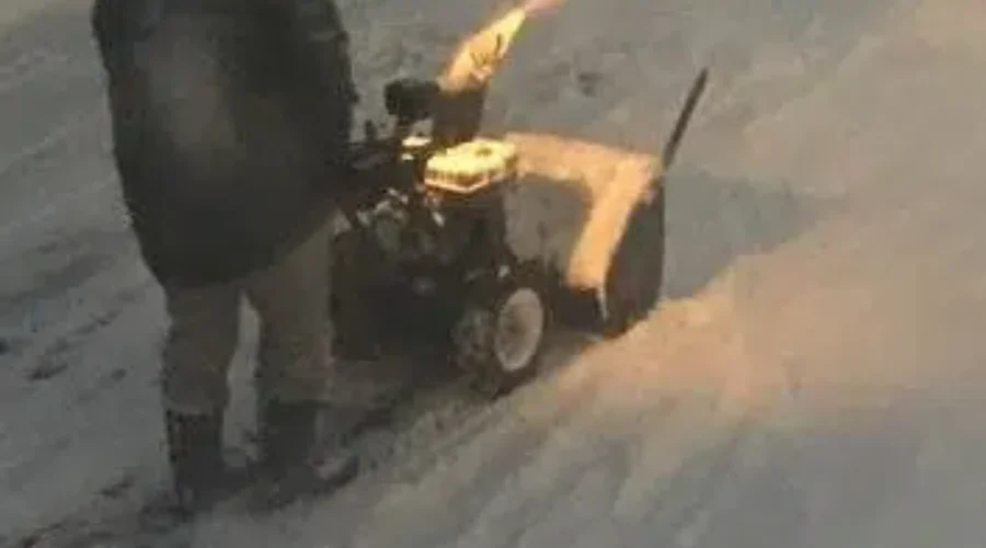 Heavy Snow Blankets Region