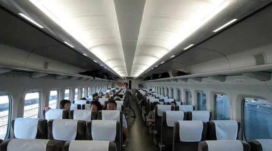 Sunwing Grounds Boeing 737 MAX 8 Planes