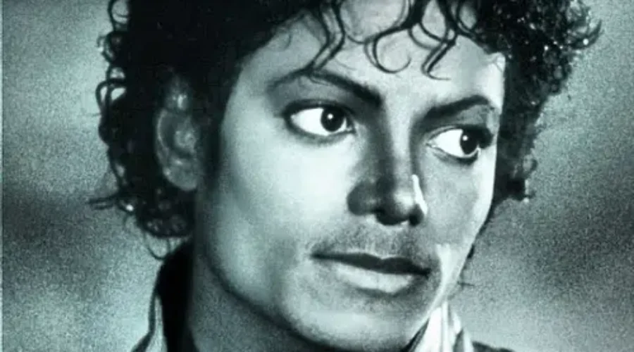 To play or not to play MJ….that is the dilemma!