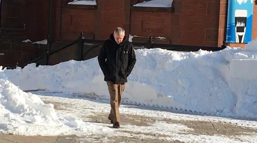 Dennis Oland Begins Testimony