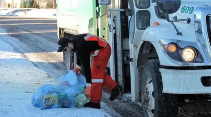 Moncton Extends Waste Collection Privatization Agreement