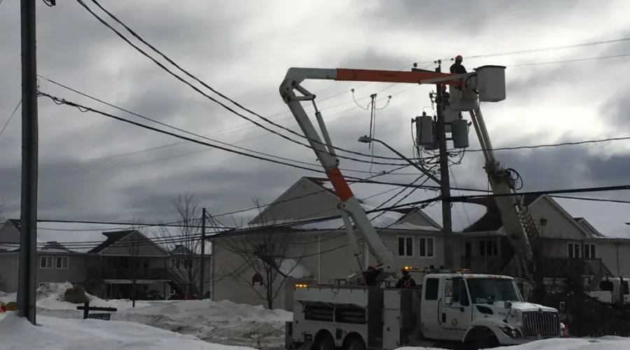 Power Outage Leaves Hundreds Of Moncton Residents In The Dark