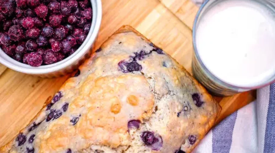 YOGURT LEMON BLUEBERRY LOAF Would you try it???
