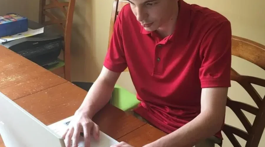 Moncton Teen To Study Aviation At Summer Camp