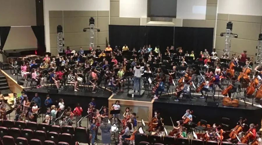 Sistema Season Finale To Celebrate Ten Years