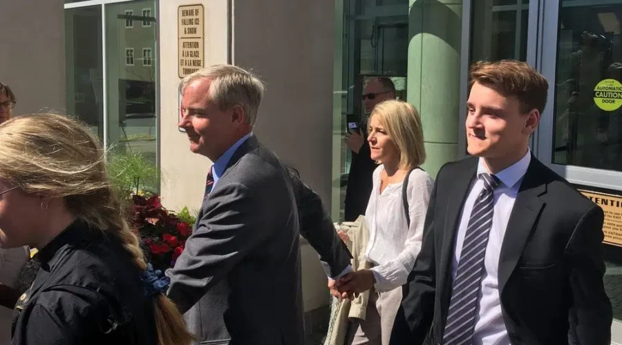 Dennis Oland Not Guilty Of Killing His Father