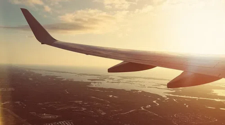 Travel Advisories Issued For U.S., Hong Kong