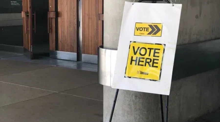 Federal Election Campaign Officially Underway