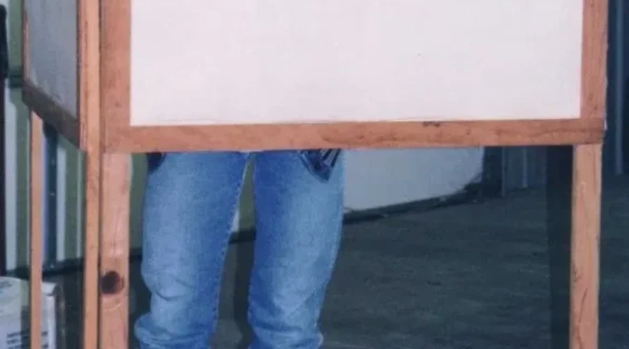 How To Vote in The Federal Election On October 21