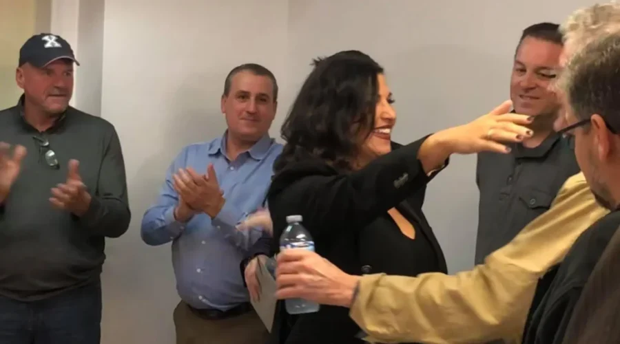 Conservative Candidate Vows To Remain In Politics