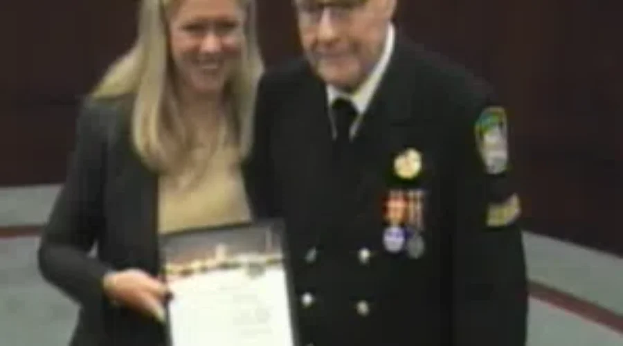 Former Fire Chief Receives Bravery Award
