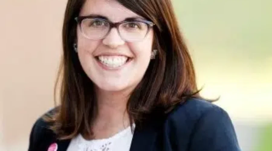 Federal Election Candidates – Claire Kelly (Green)