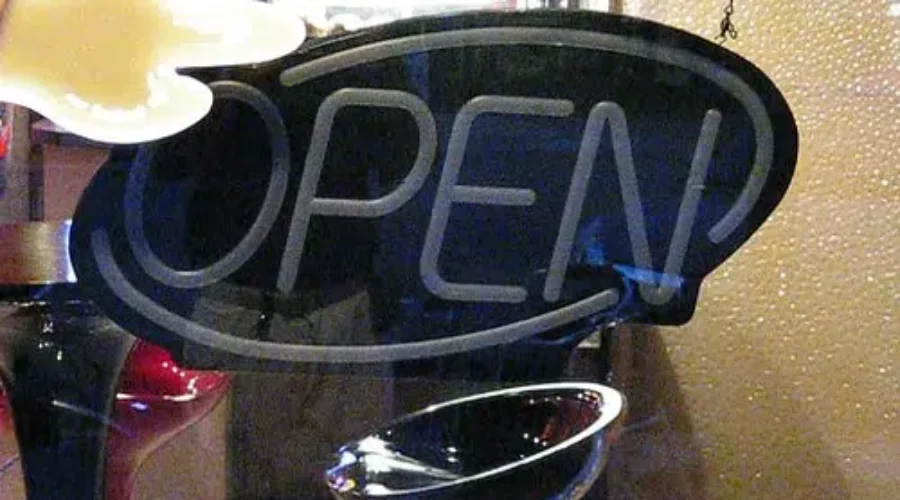 CF Champlain Reducing Operating Hours