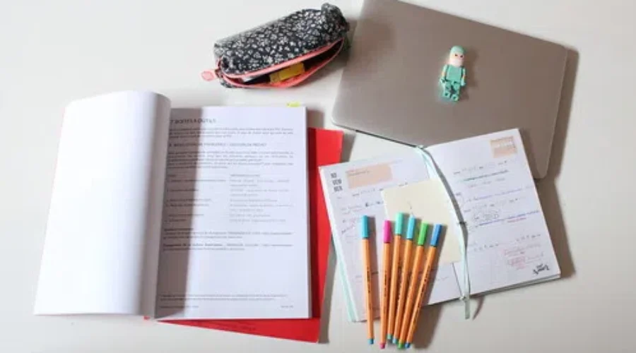 Teachers For Anglophone East Expected To Check-In With Students