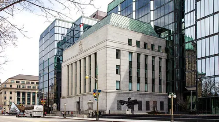 Central Bank Holds Key Interest Rate