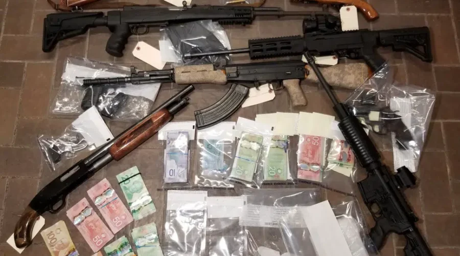 Man Arrested, Weapons Seized After Dieppe Incident