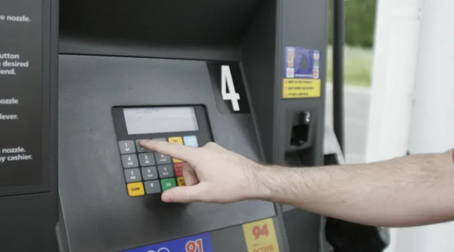 NB Gas Prices Decrease