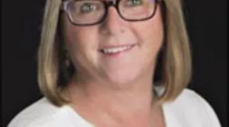 Nursing Graduates Start In Workforce Early