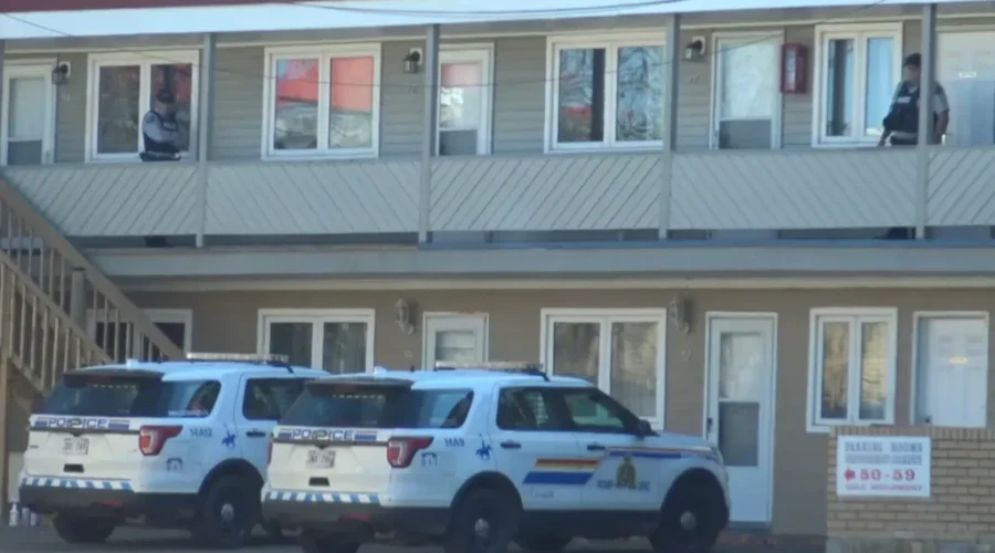 Drugs and Guns Seized At Motel