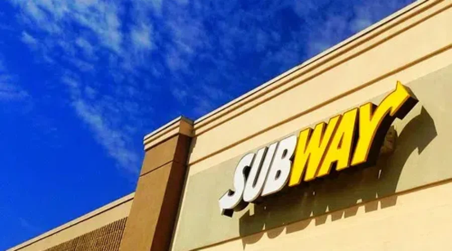 Subway To Hire 50,000 Across North America