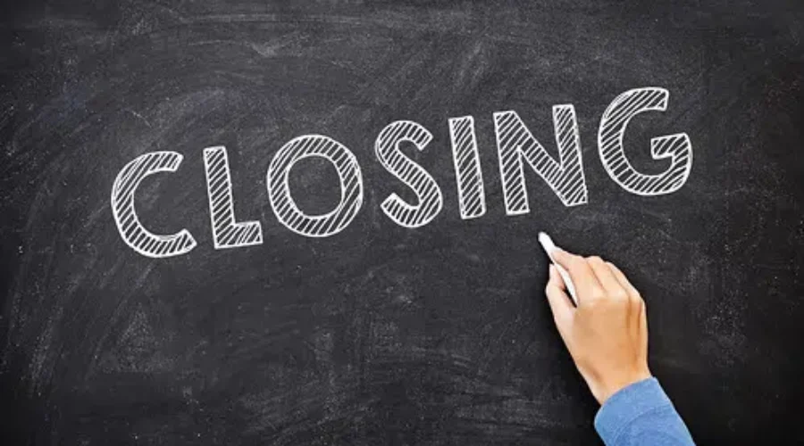 Addition Elle And Maternity Thyme To Shut Their Doors This Summer