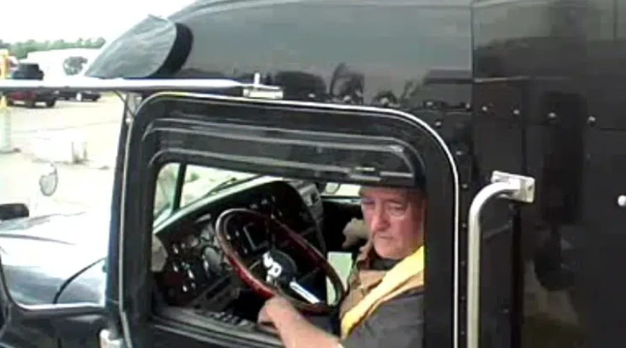 Snowcrab Thieves Sought By RCMP