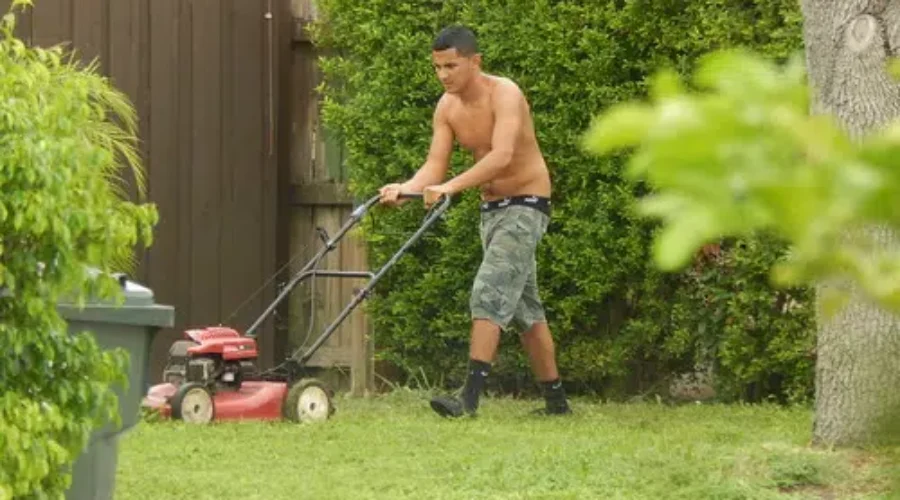 Staying Safe In Hot, Humid Temperatures