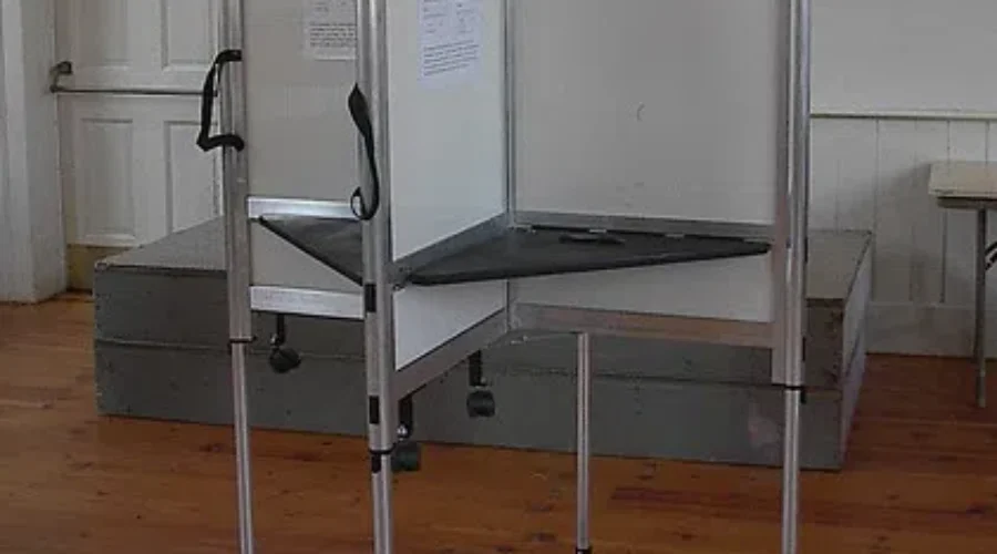 Elections NB Says Campus Polling Impossible