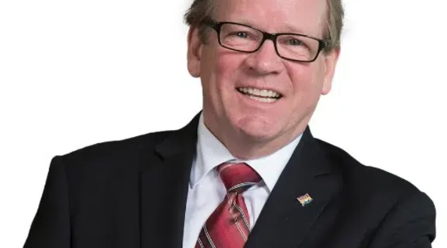 Liberal Education Critic Concerned About Laptop Costs On Parents