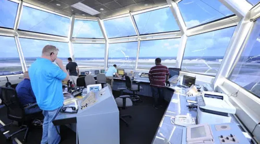 Air Traffic Decline Results In NAV Canada Layoffs