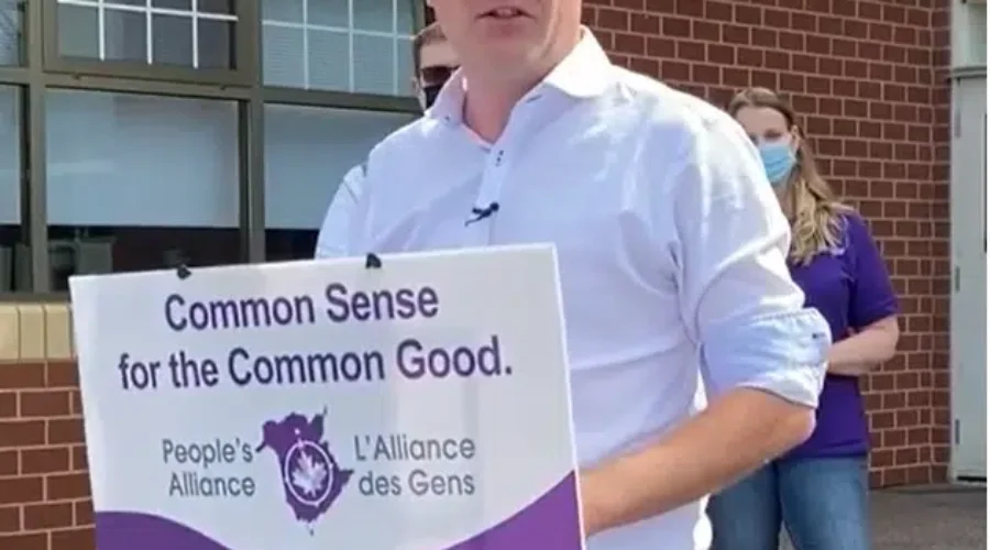 People’s Alliance Leader Shows Support For Paramedics And Firefighters