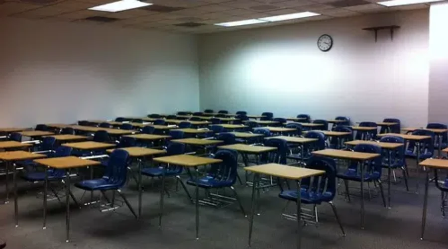 Districts Struggling To Find Substitute Teachers In Pandemic